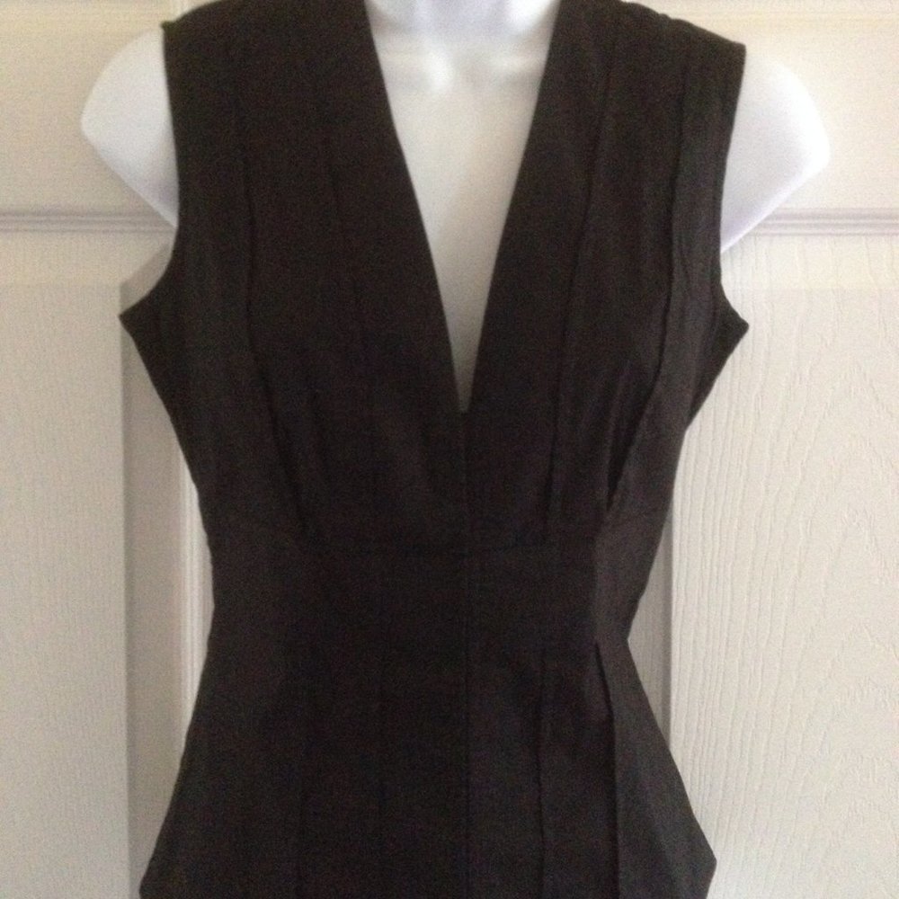 Victoria's Secret Moda Int'l Black Sleeveless V Neck Stretch Cotton Top S